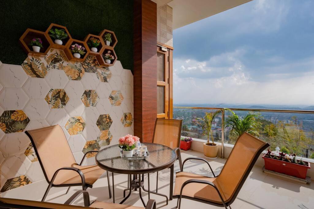 The Sage Villa - Luxury Homestay In Деградун Екстер'єр фото
